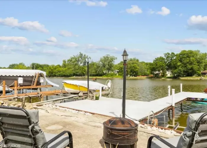 Ferienhaus Riverfront *
